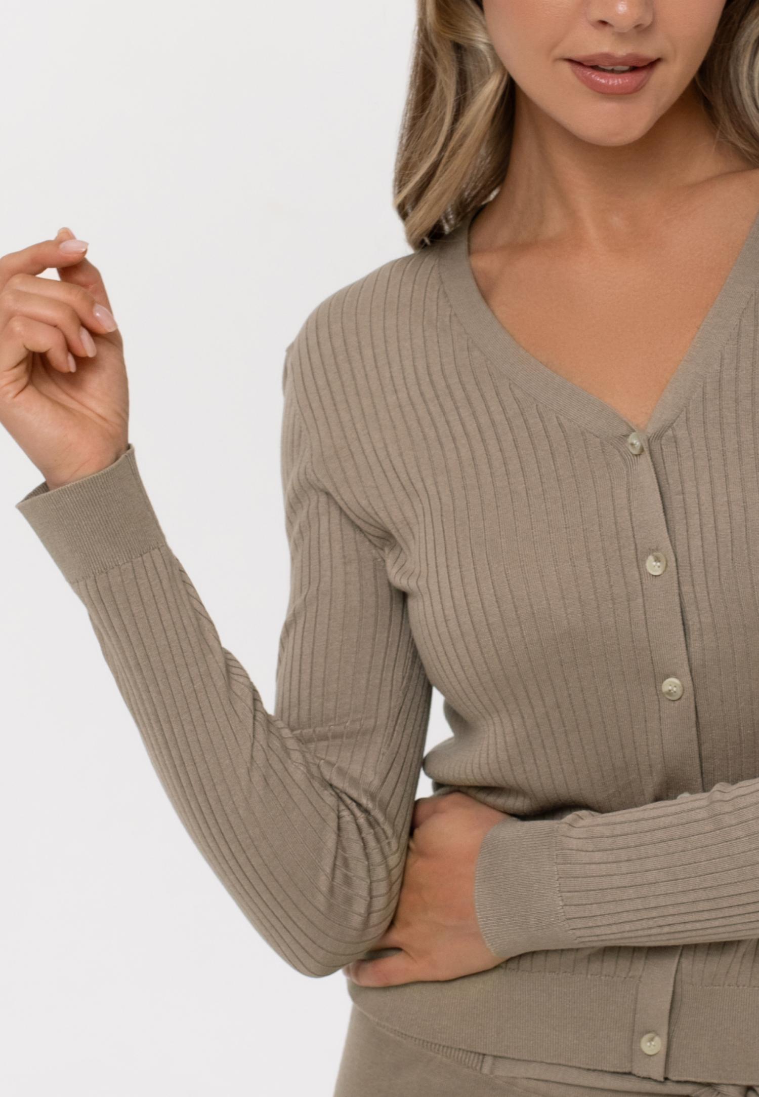 Легкий кардиган на пуговицах S25-00SV0209 Marc & André