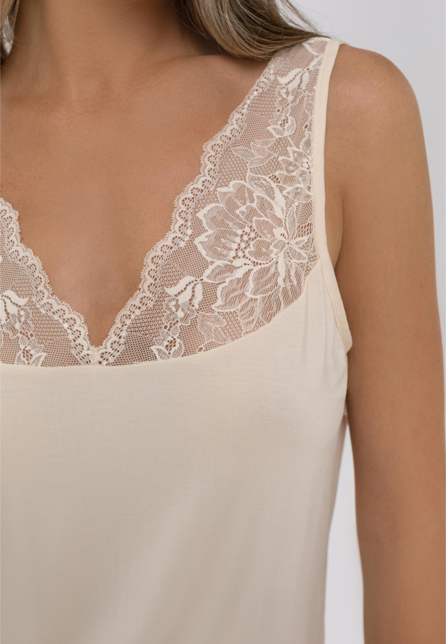 Топ из вискозы на тонких бретелях S25-04VI115 Marc & André