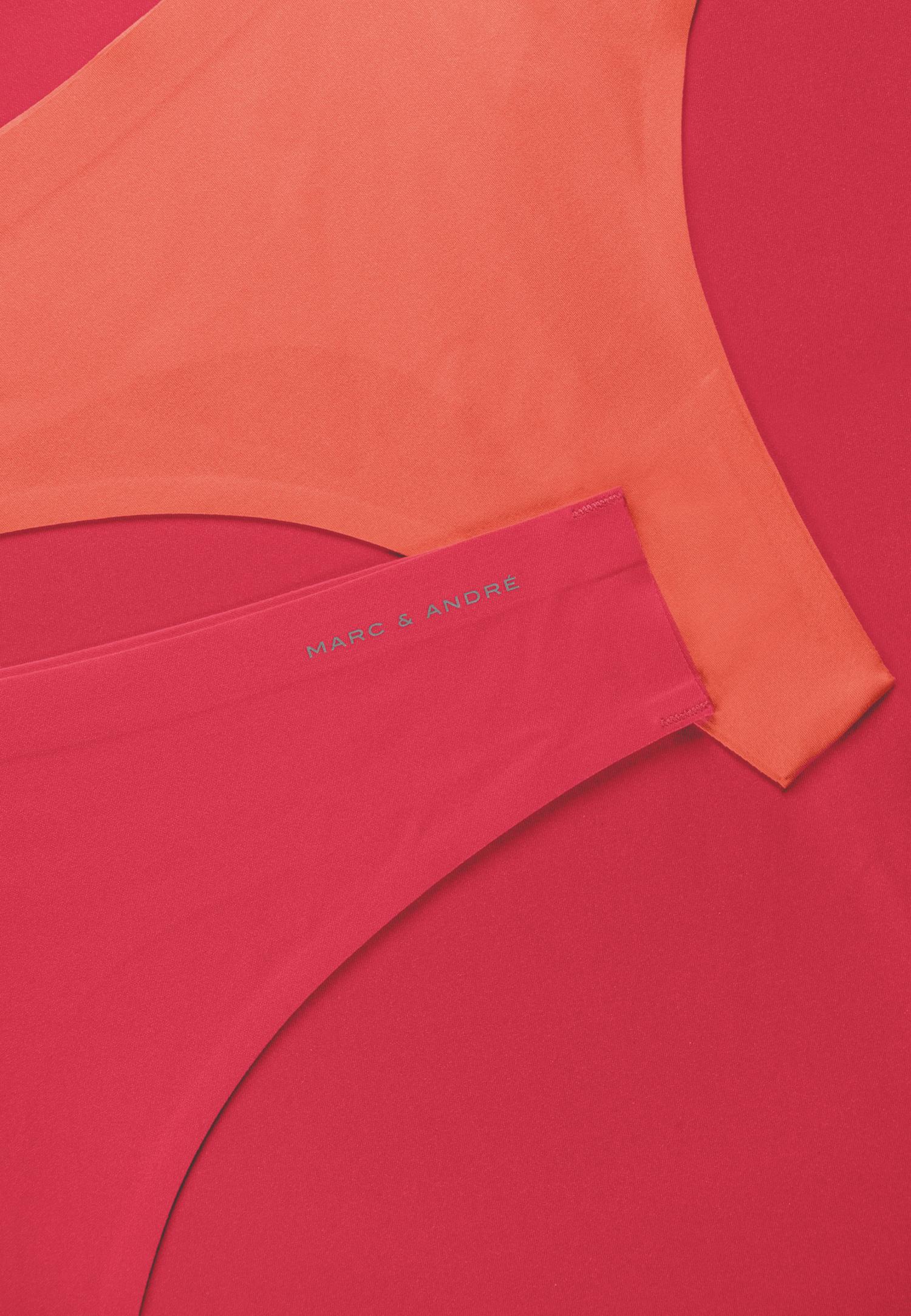 Бесшовные трусы-стринги со средней линией талии S25-0891-K1-STO-SZ Marc & André