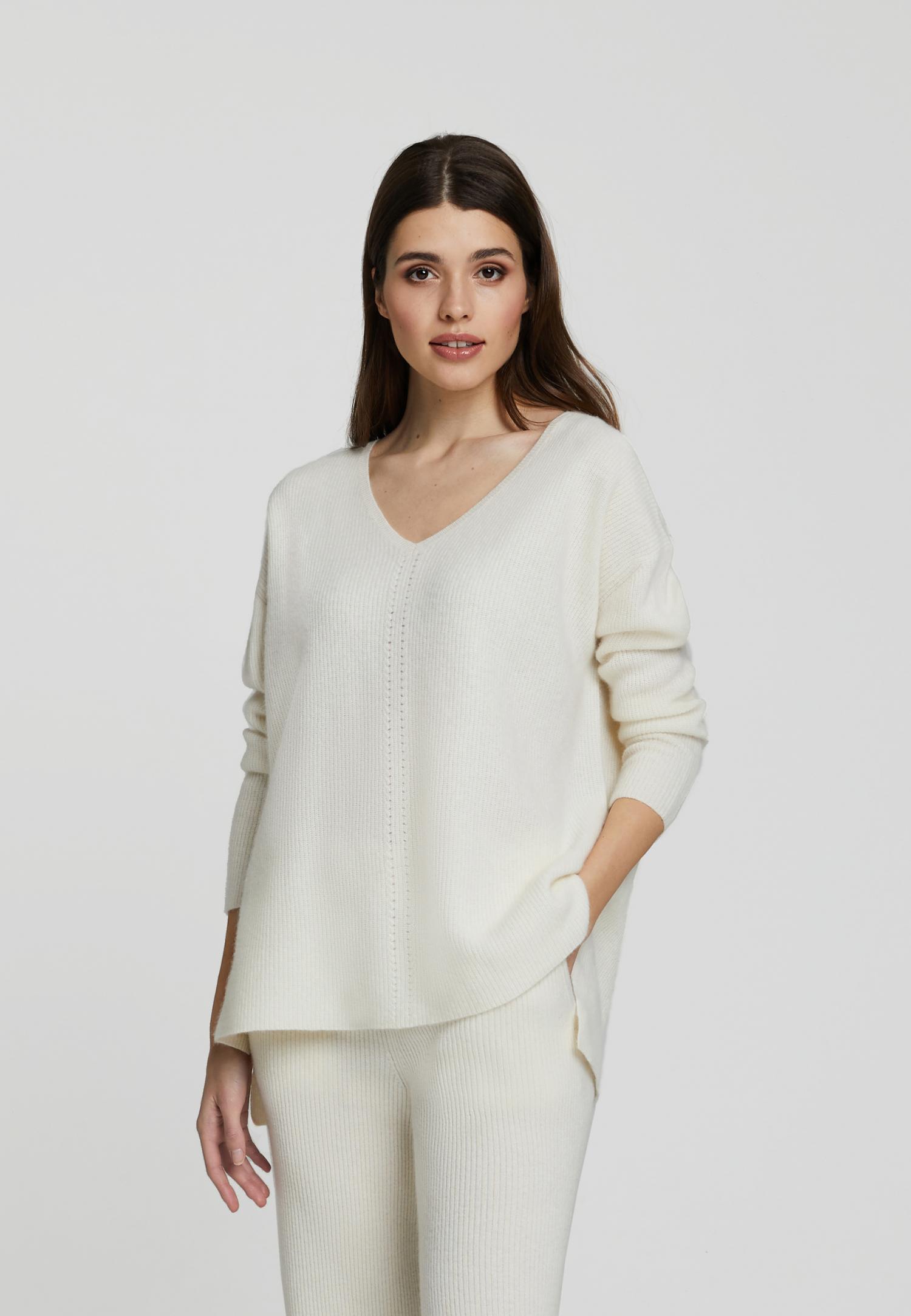 Джемпер с V-образным вырезом из кашемира W23-00CH0716 Marc & André