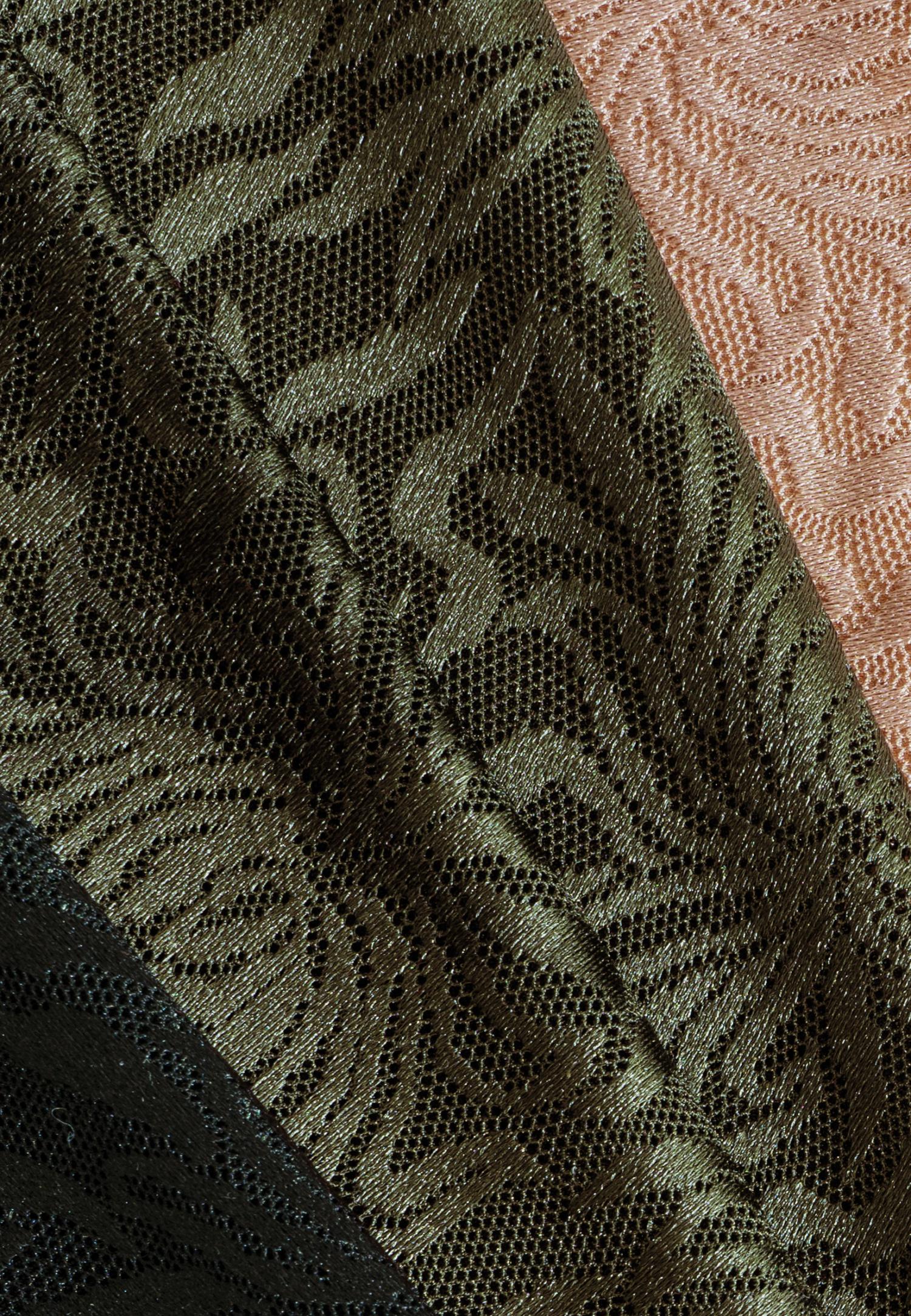 Бесшовные трусы стринги W23-1391-STO-SZ Marc & André