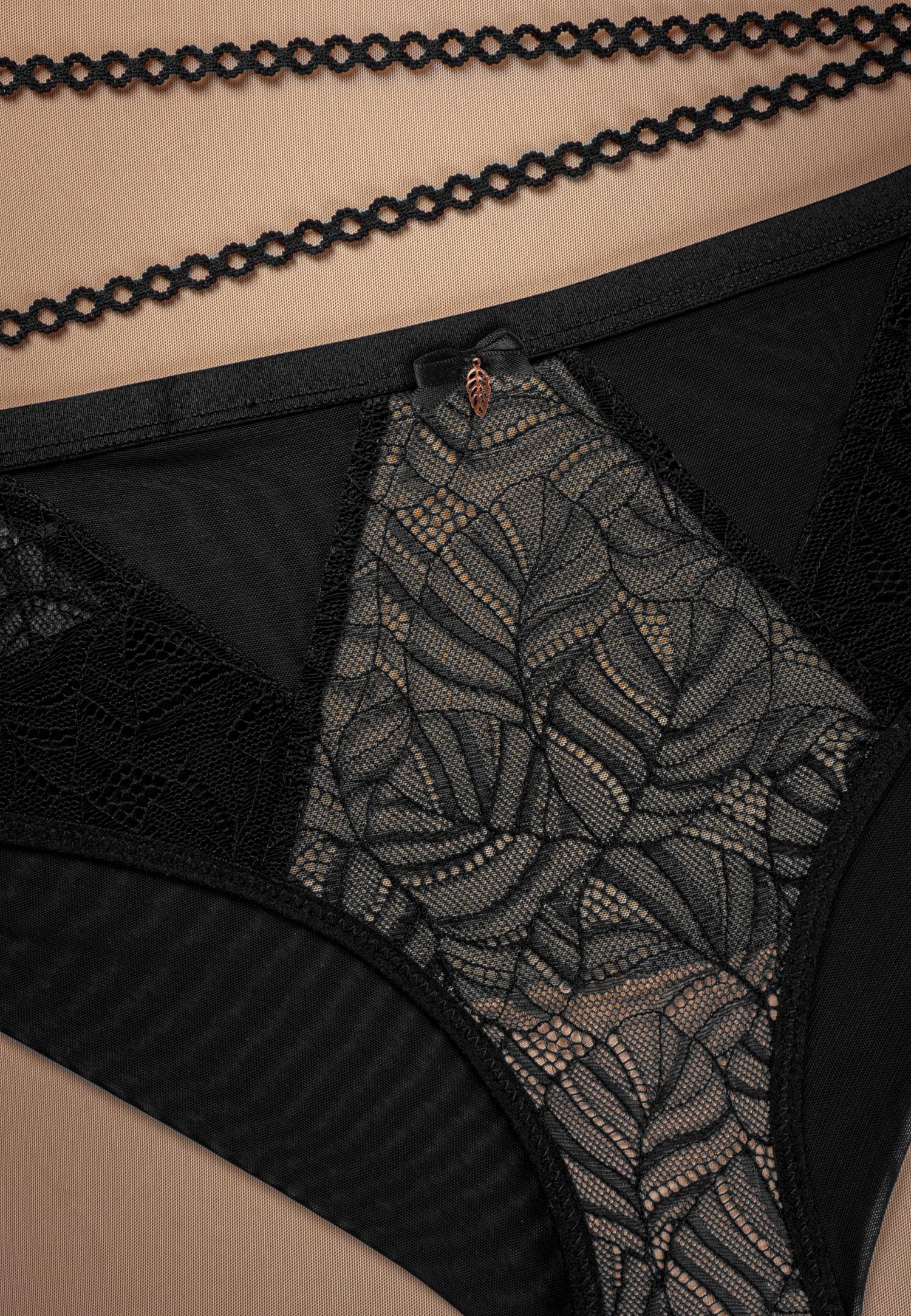 Трусы бразилиана из кружева W24-0493-O2-BRZ-LZ Marc & André