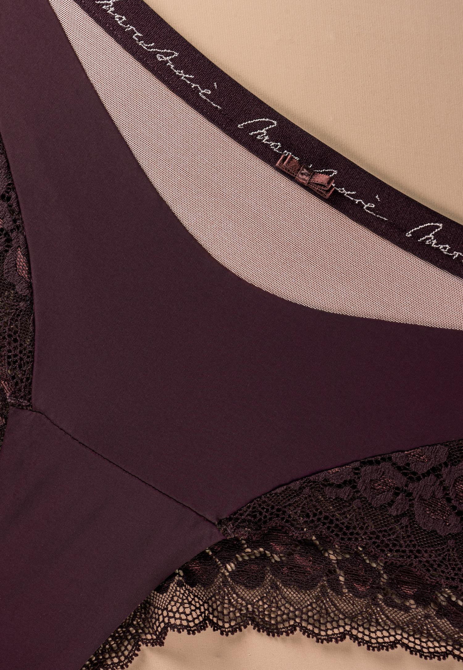 Трусы бразилиана из кружева W24-0693-W2-BZO-LZ Marc & André