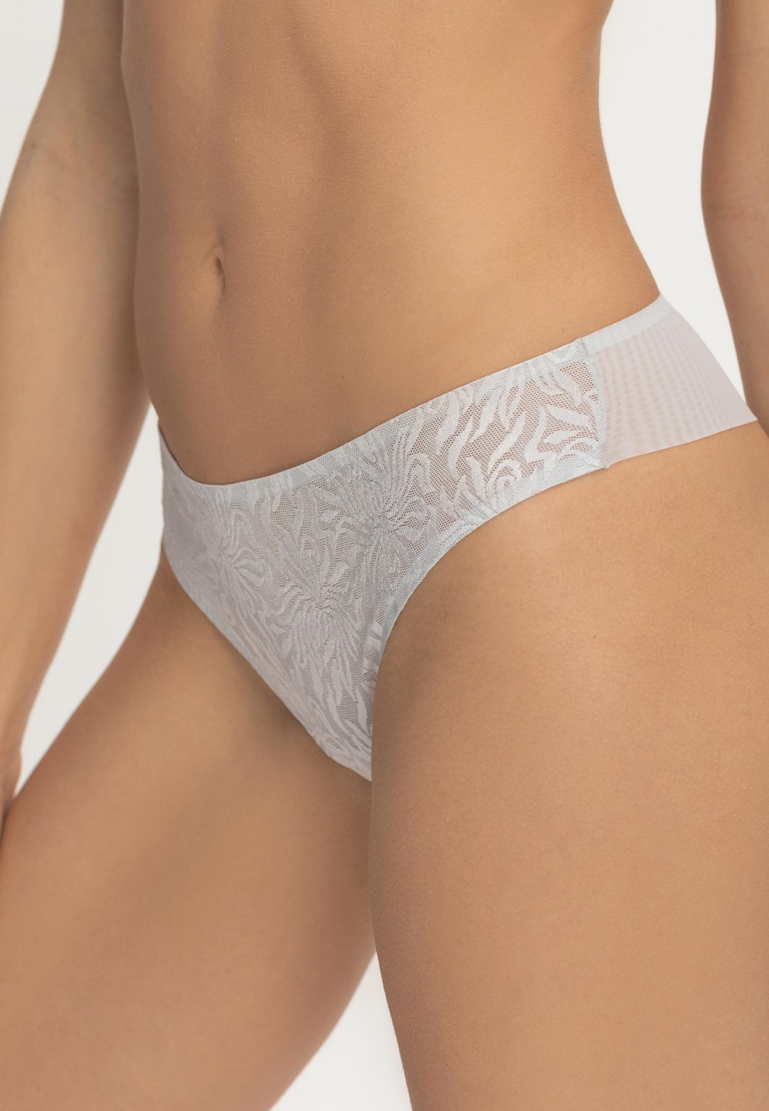 Бесшовные трусы стринги W24-1091-O1-STO-SZ Marc & André