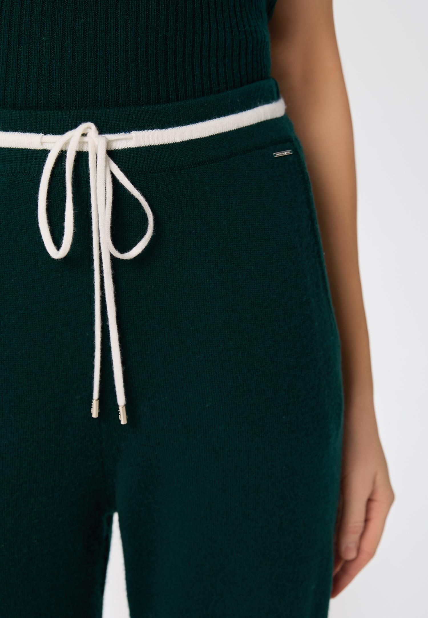 Брюки из кашемира W25-00CH0710 Marc & André