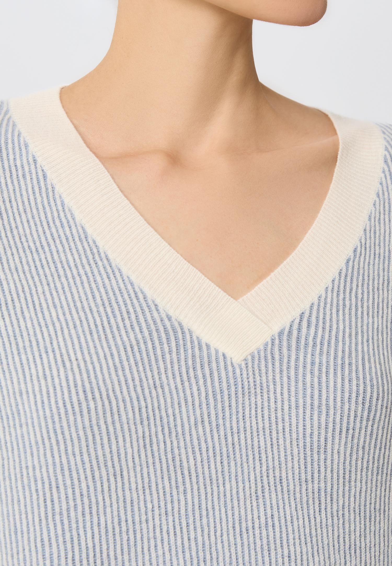 Кашемировый джемпер с V – образным вырезом W25-00CH0916 Marc & André