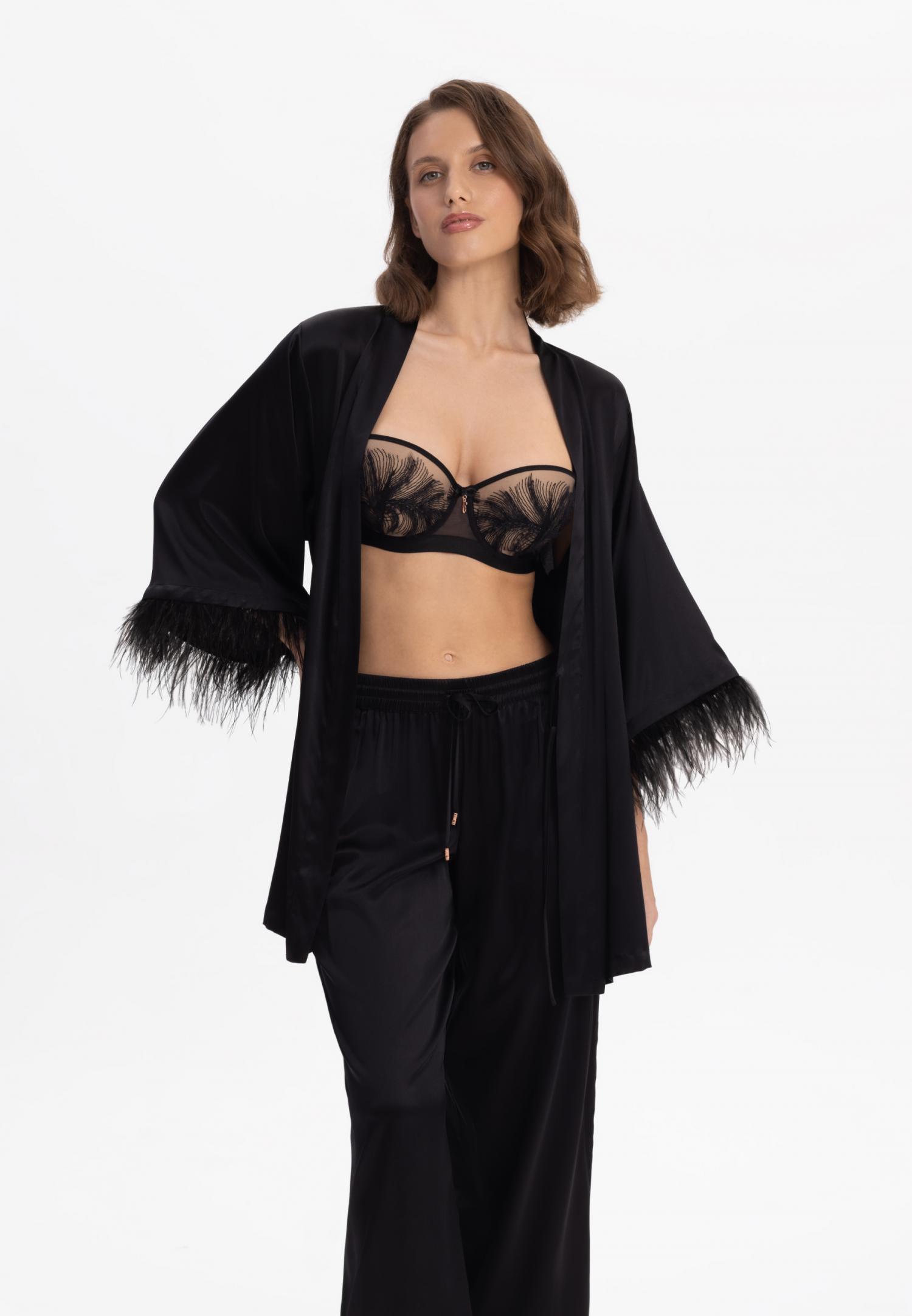 Короткое шелковое кимоно W25-03SS101-S Marc & André