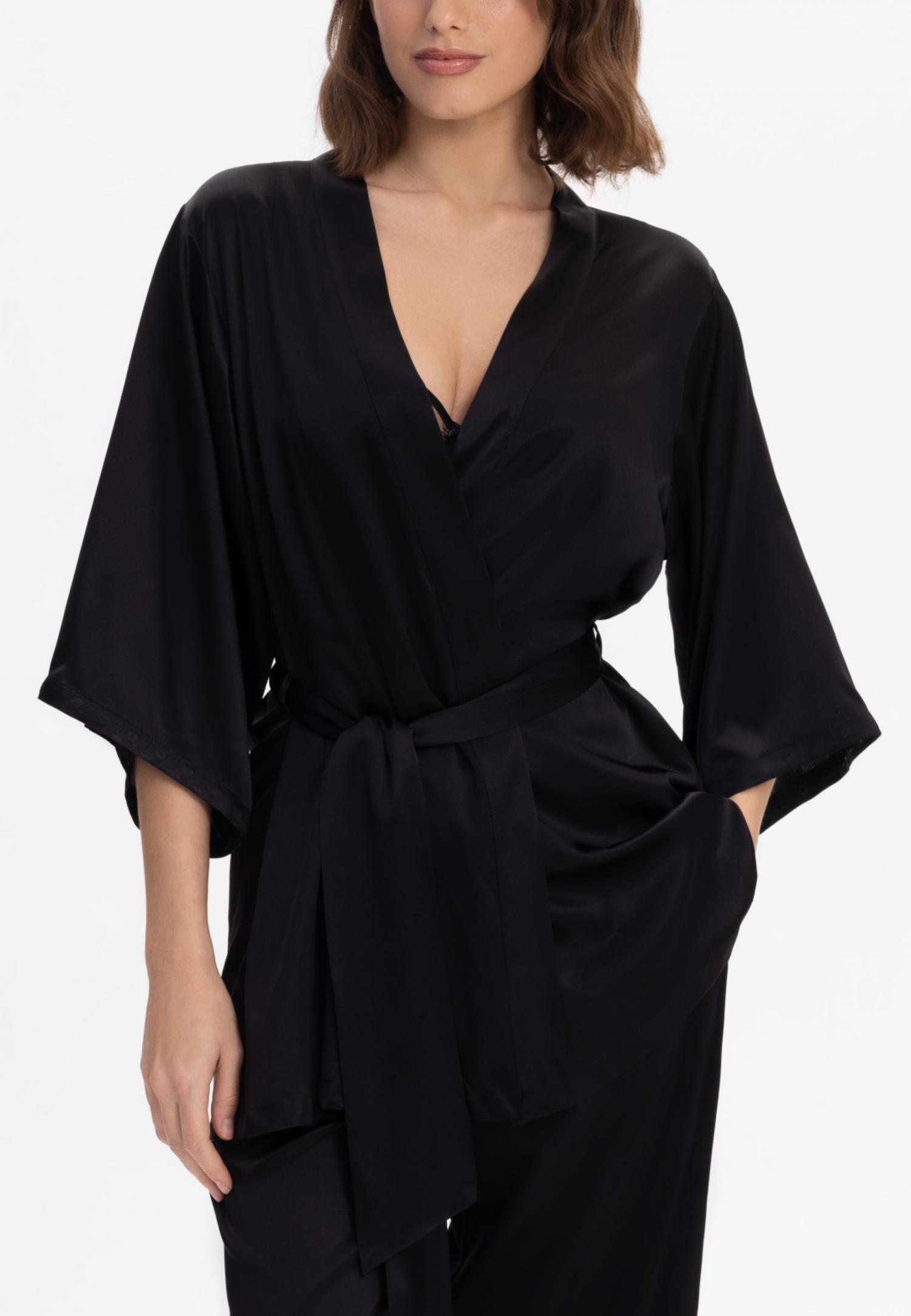 Короткое шелковое кимоно W25-03SS101-S Marc & André