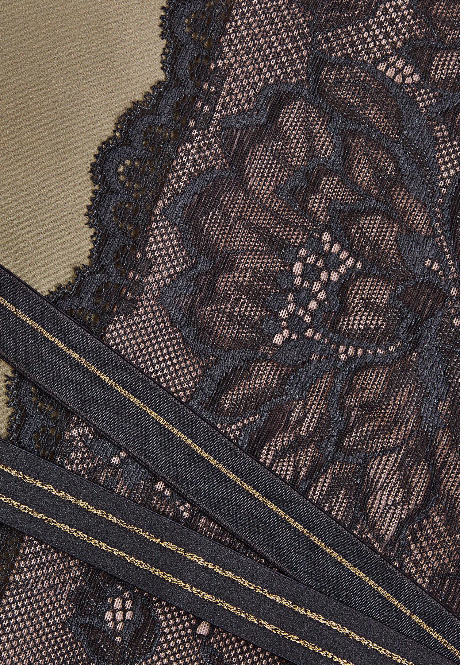 Трусы стринги из кружева W25-0691-O2-STL-LZ Marc & André